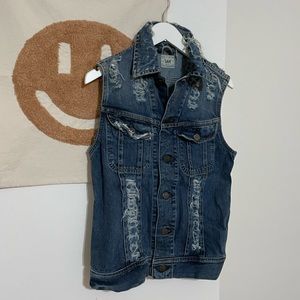 Lee Destroyed Denim Vest / Size S